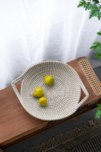 Kira Woven Seagrass Bowl with Handle